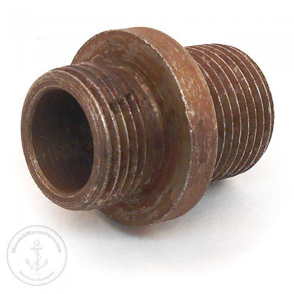 Crusader Adapter Oil Fitting R079074