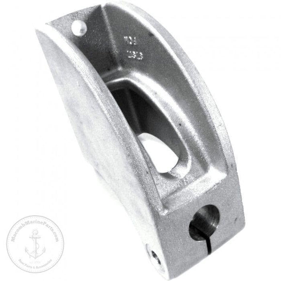 Rear Engine Mount Bracket | Crusader 97917